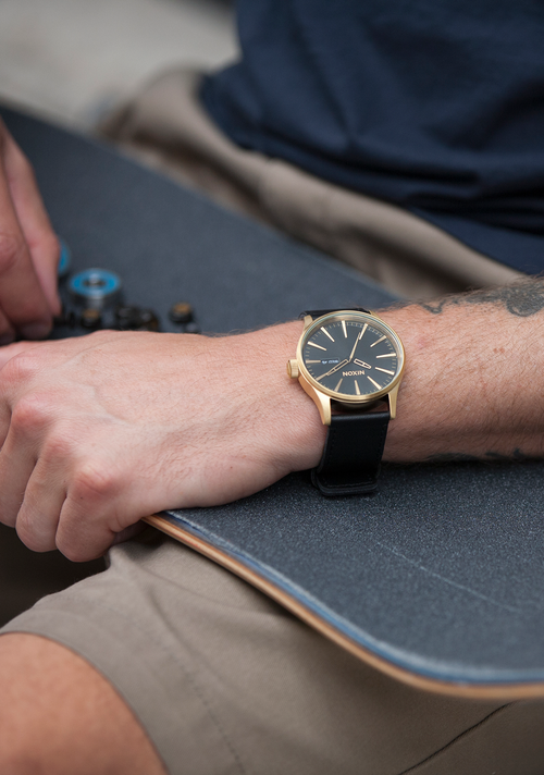 Sentry Leather Gold / Black