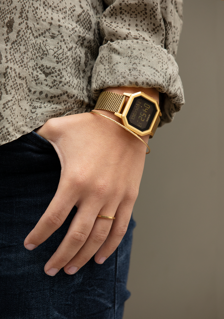 Siren Milanese All Gold View 6