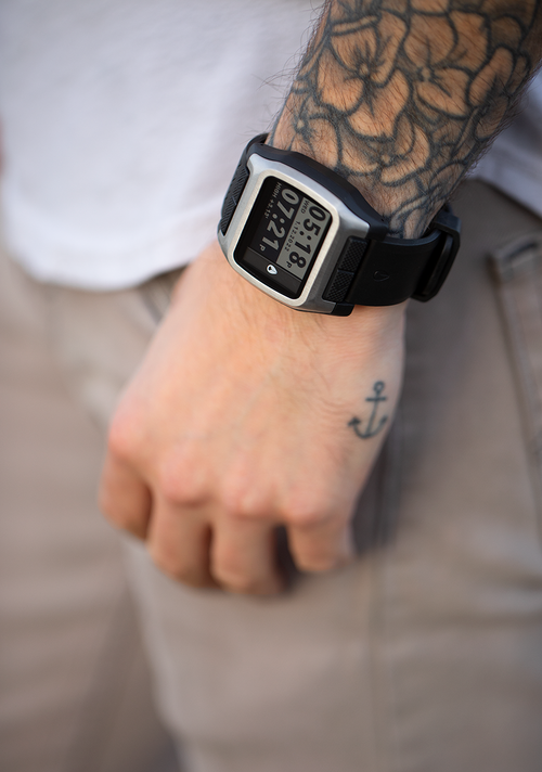 High Tide Silver / Black