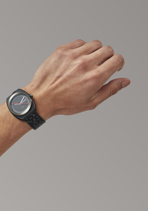 Light-Wave Black / Scribble