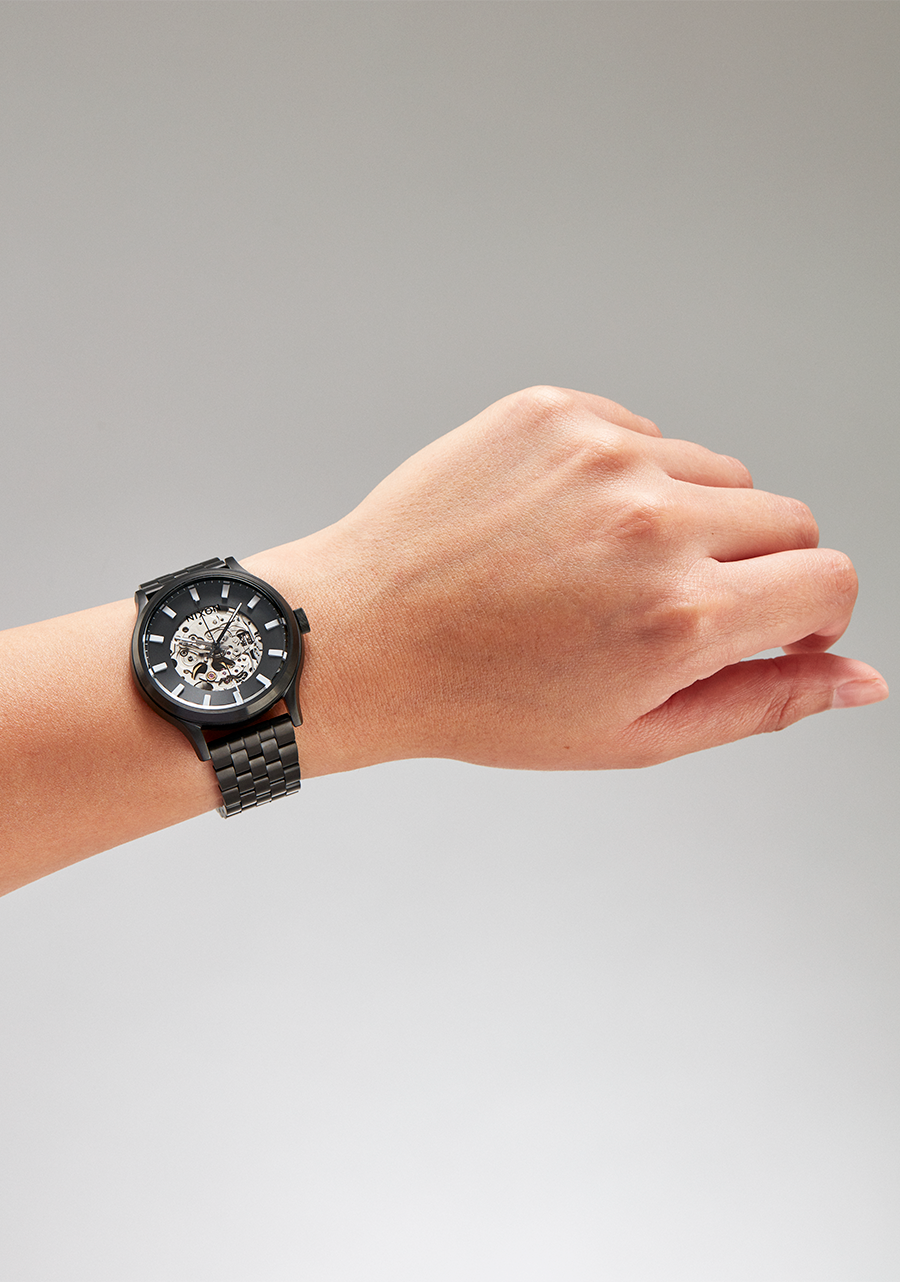Spectra Black / Black View 6