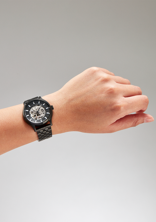 Spectra Black / Black