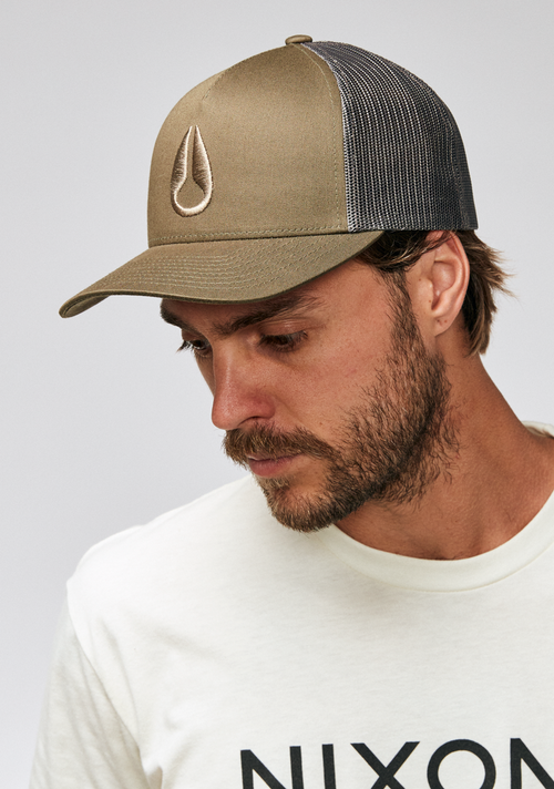 Iconed Trucker Hat Dark Olive
