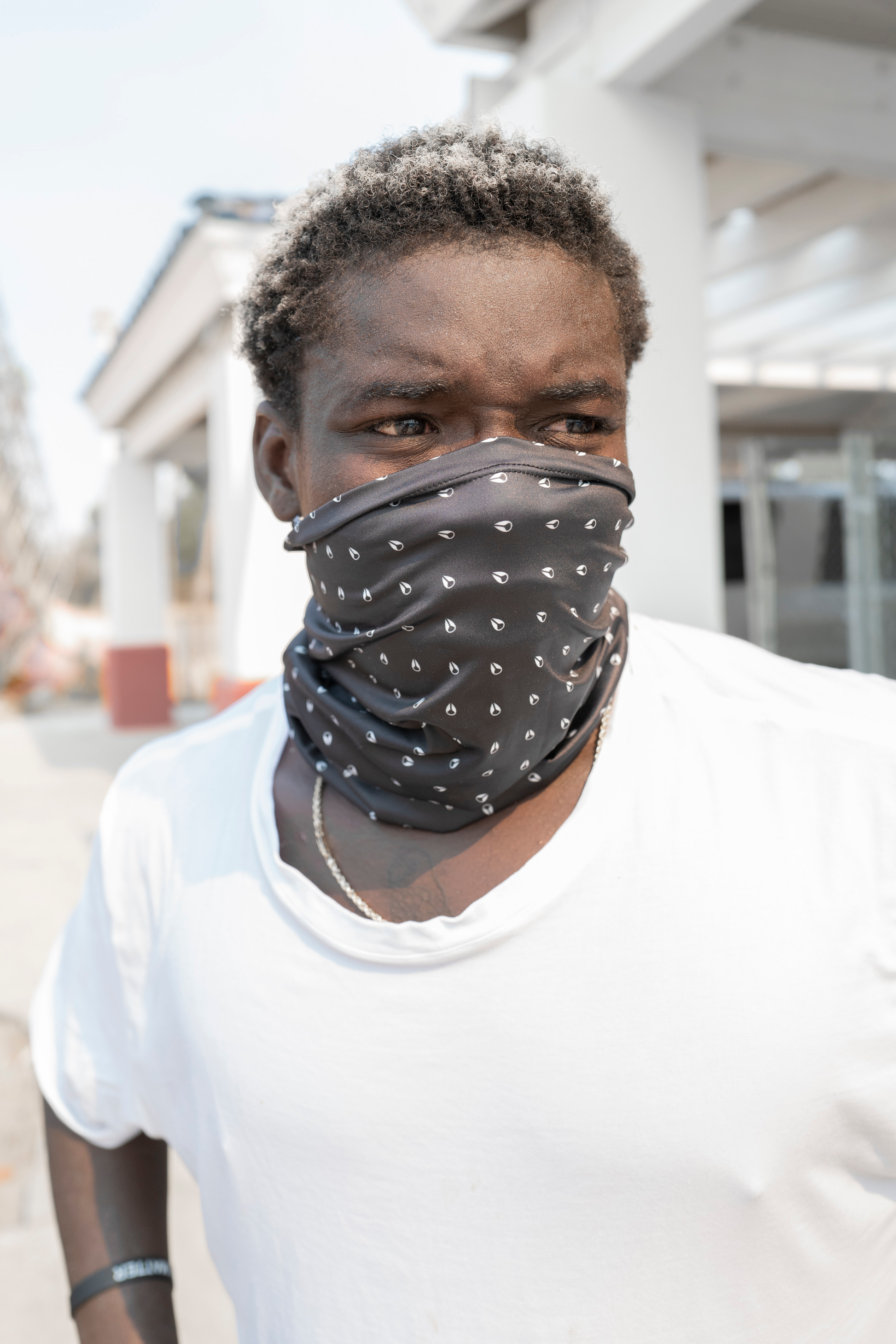 Silo Neck Gaiter Red / White View 5