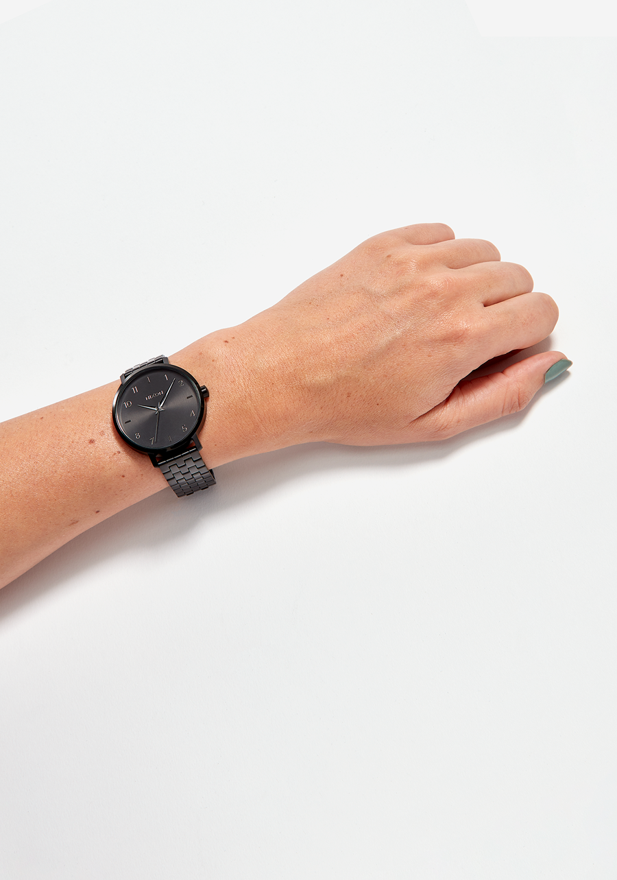 Arrow All Black View 5