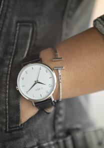 Arrow Leather Silver White Black View 6