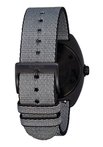 Light-Wave All Black View 3