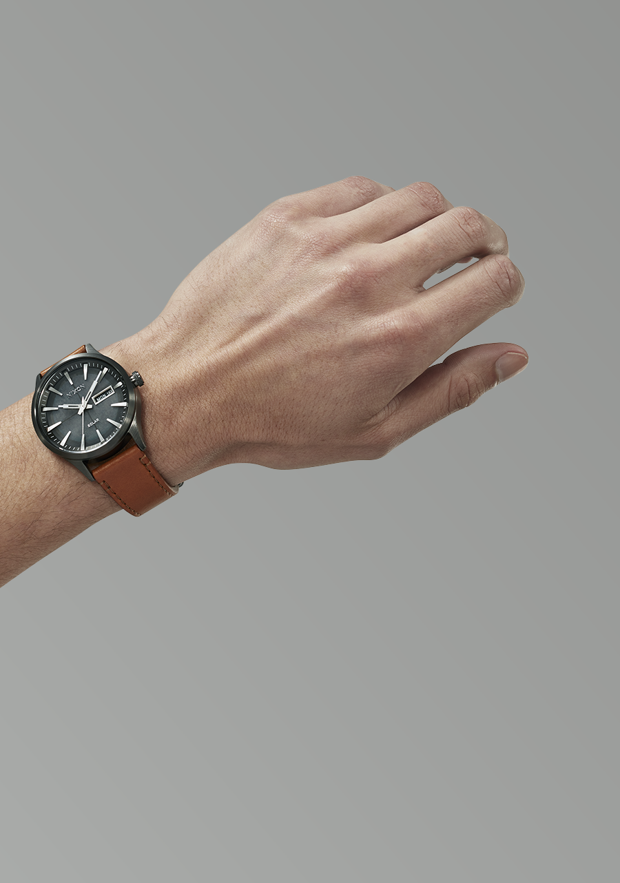 Sentry Solar Leather Gunmetal View 7