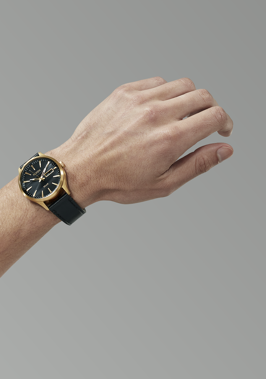 Sentry Solar Leather All Gold / Black View 8