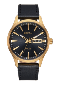 Sentry Solar Leather All Gold / Black View 1