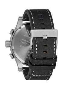 51-30 Chrono Leather Silver / Black / Cranberry View 4