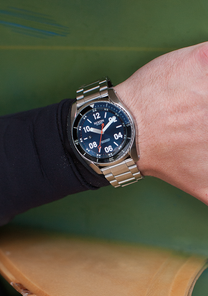 Descender All Black Black View 6