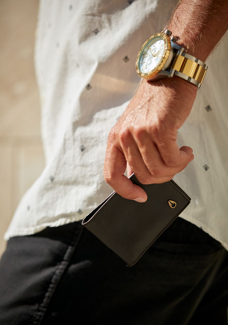 Rico Slim Card Wallet Saddle View 3