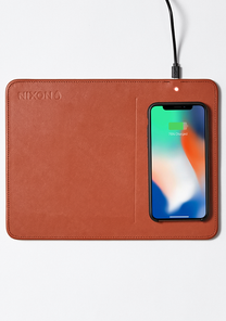 Wireless Phone Charging Pad Saddle View 4